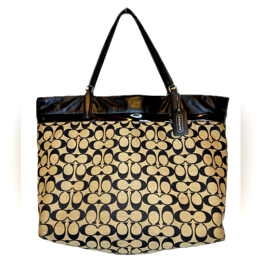Coach Signature Zipper Tote bag Classic Monogram Canvas w/ coach tassel